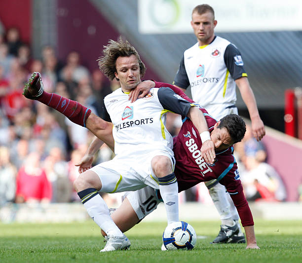 脱颖而出 脱颖而出